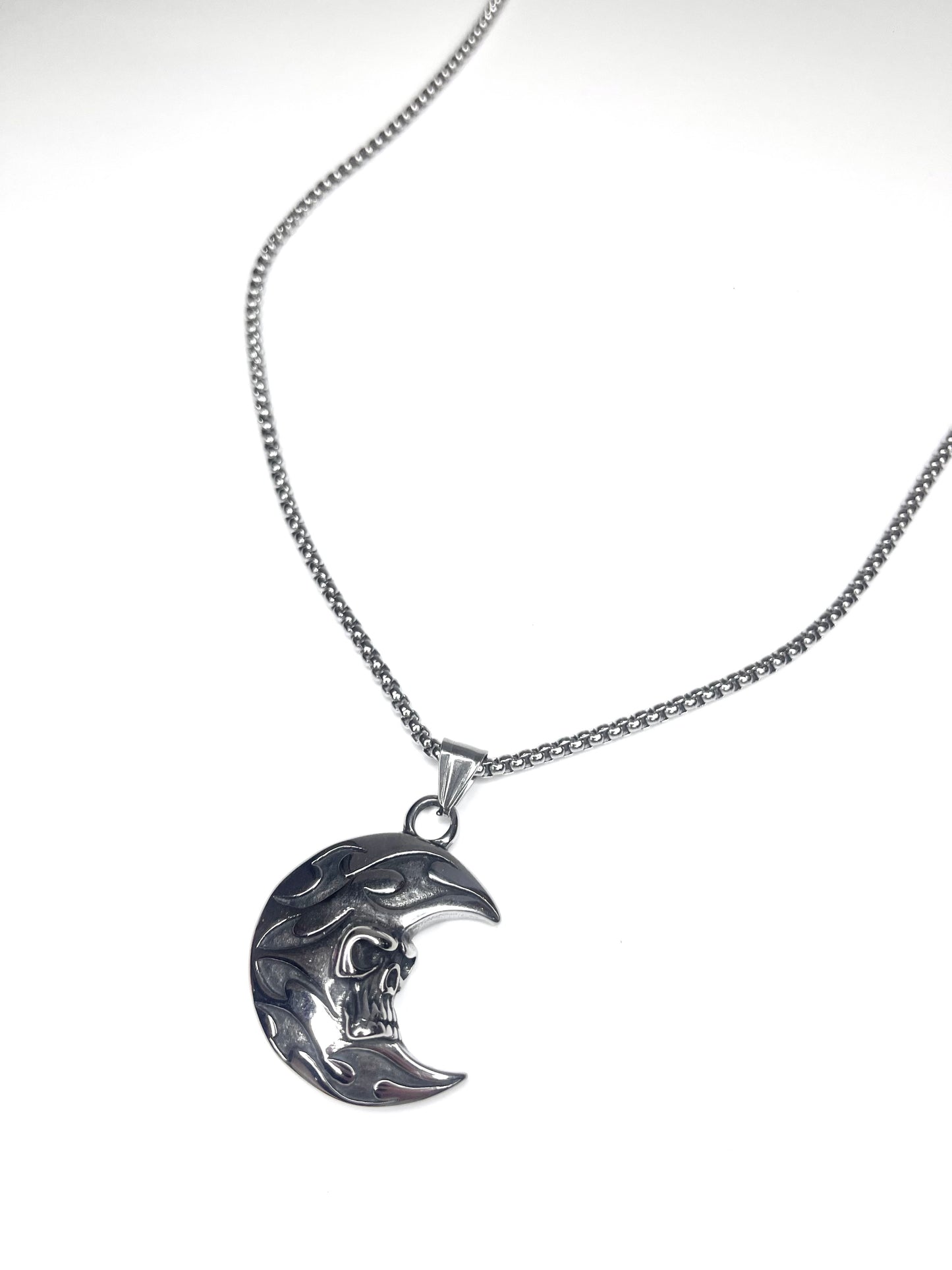MOON SKULL NECKLACE