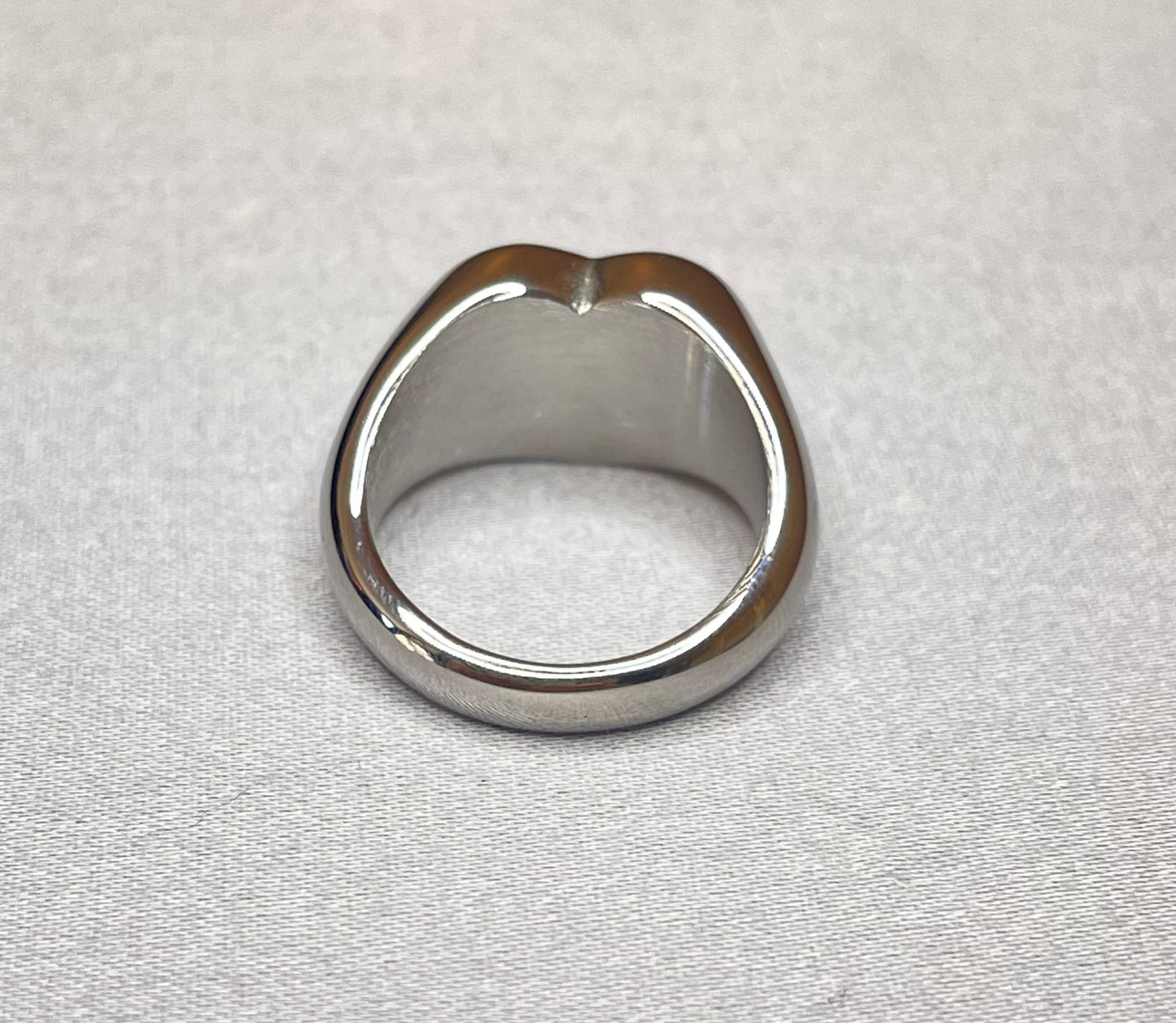 HEART RING