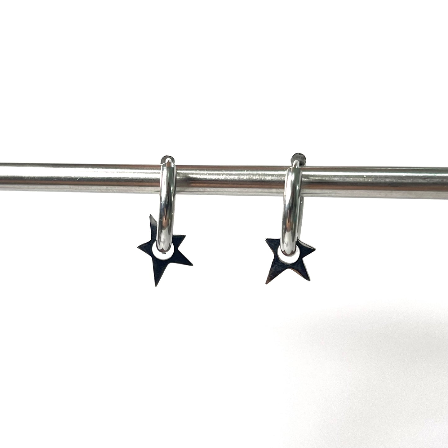 ASYMMETRICAL STAR MINI HOOPS