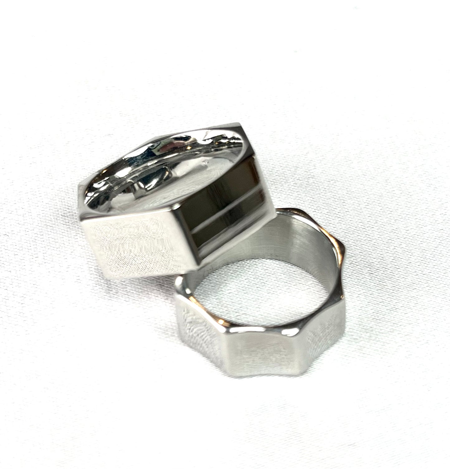 CHUNKY HEX NUT RING