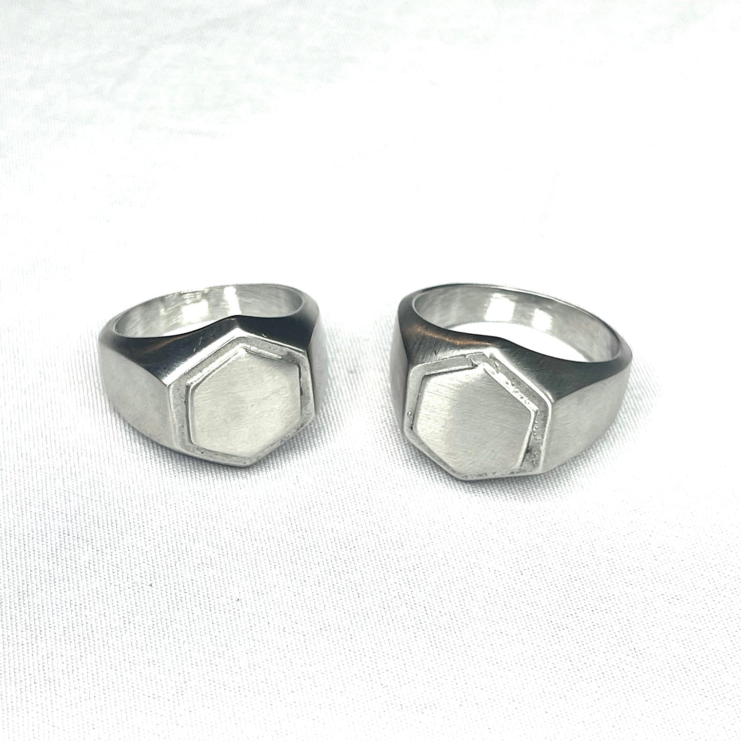 HEXAGON SIGNET RING