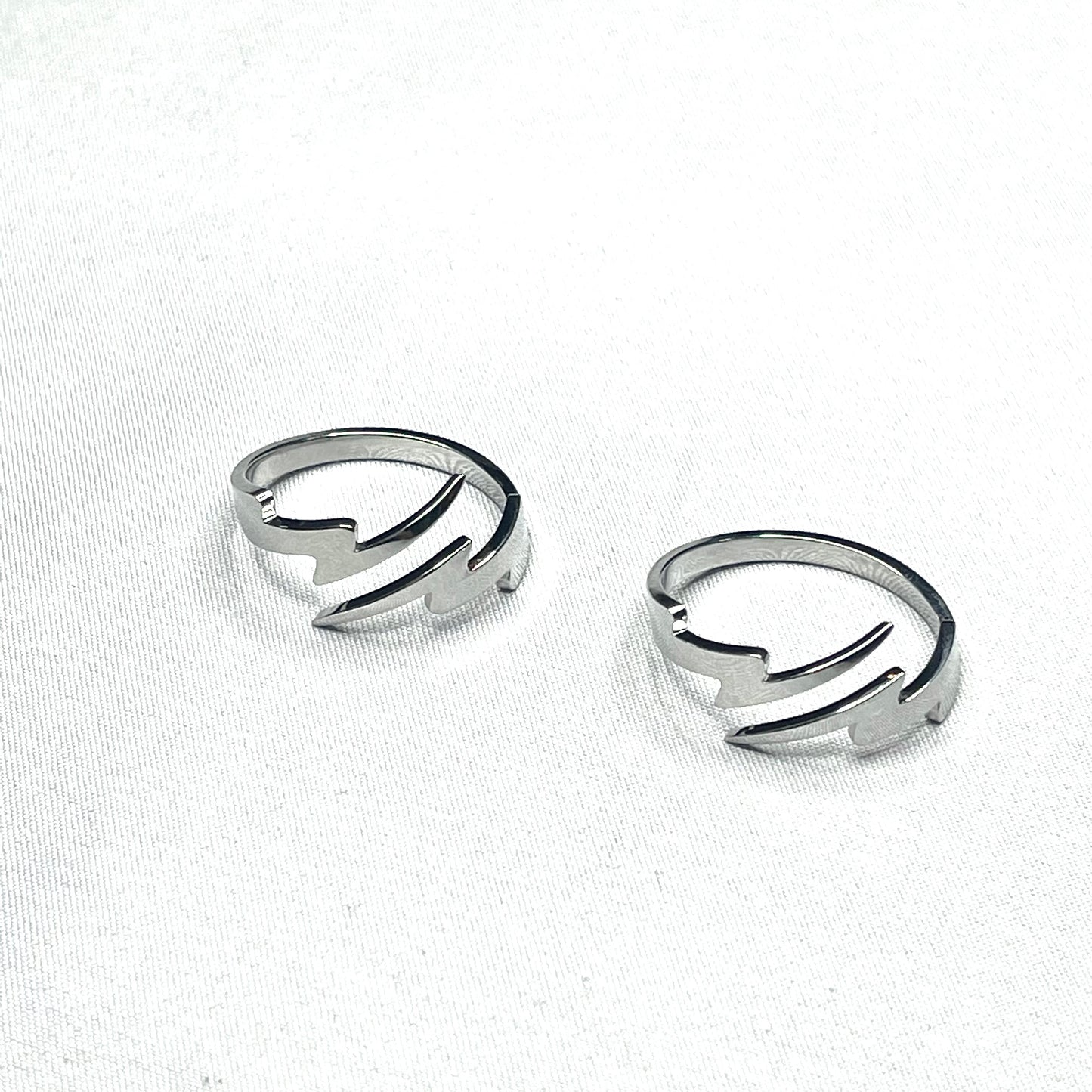 THUNDERBOLT RING