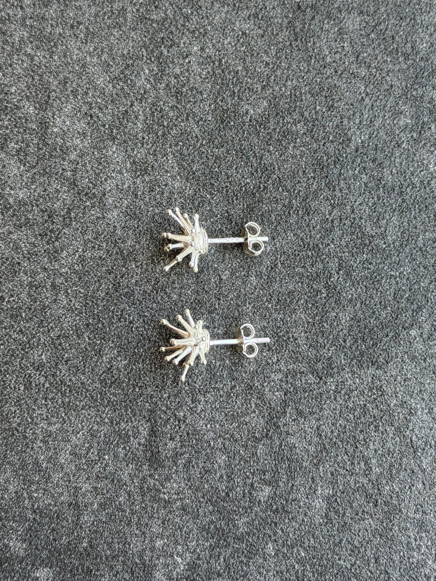 ELECTRA STUD EARRINGS