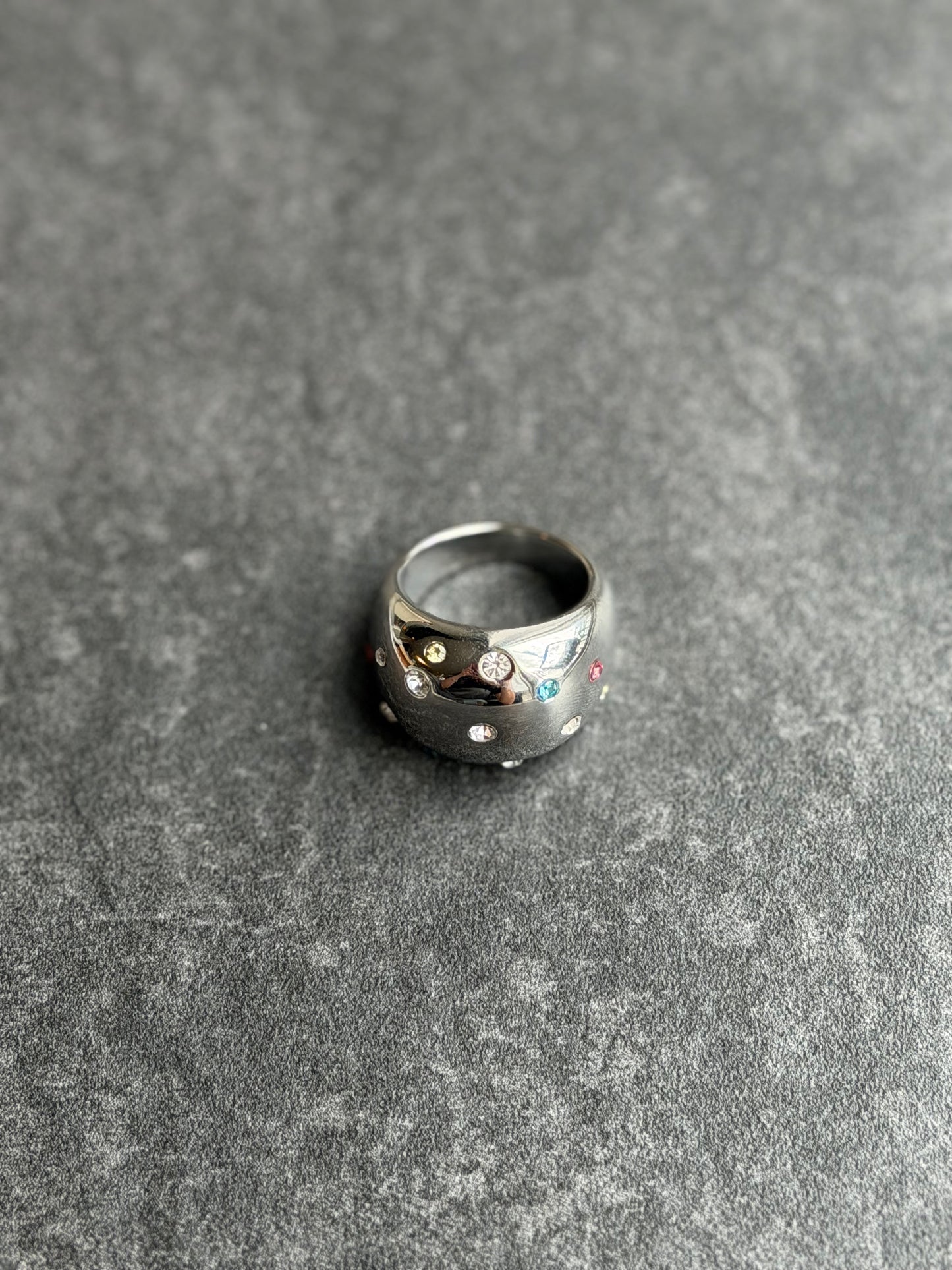 MULTICOLORED BUBBLE RING