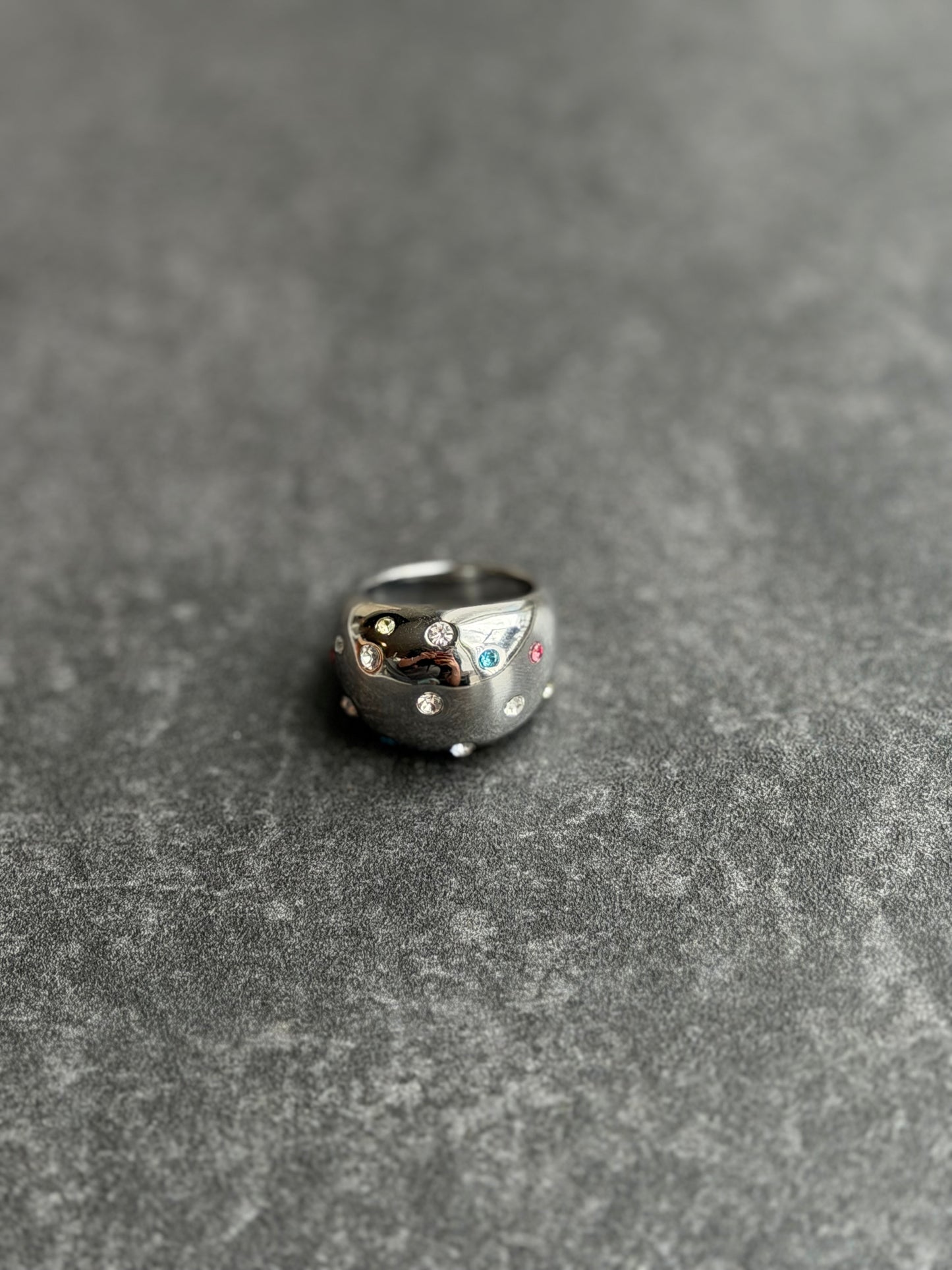 MULTICOLORED BUBBLE RING