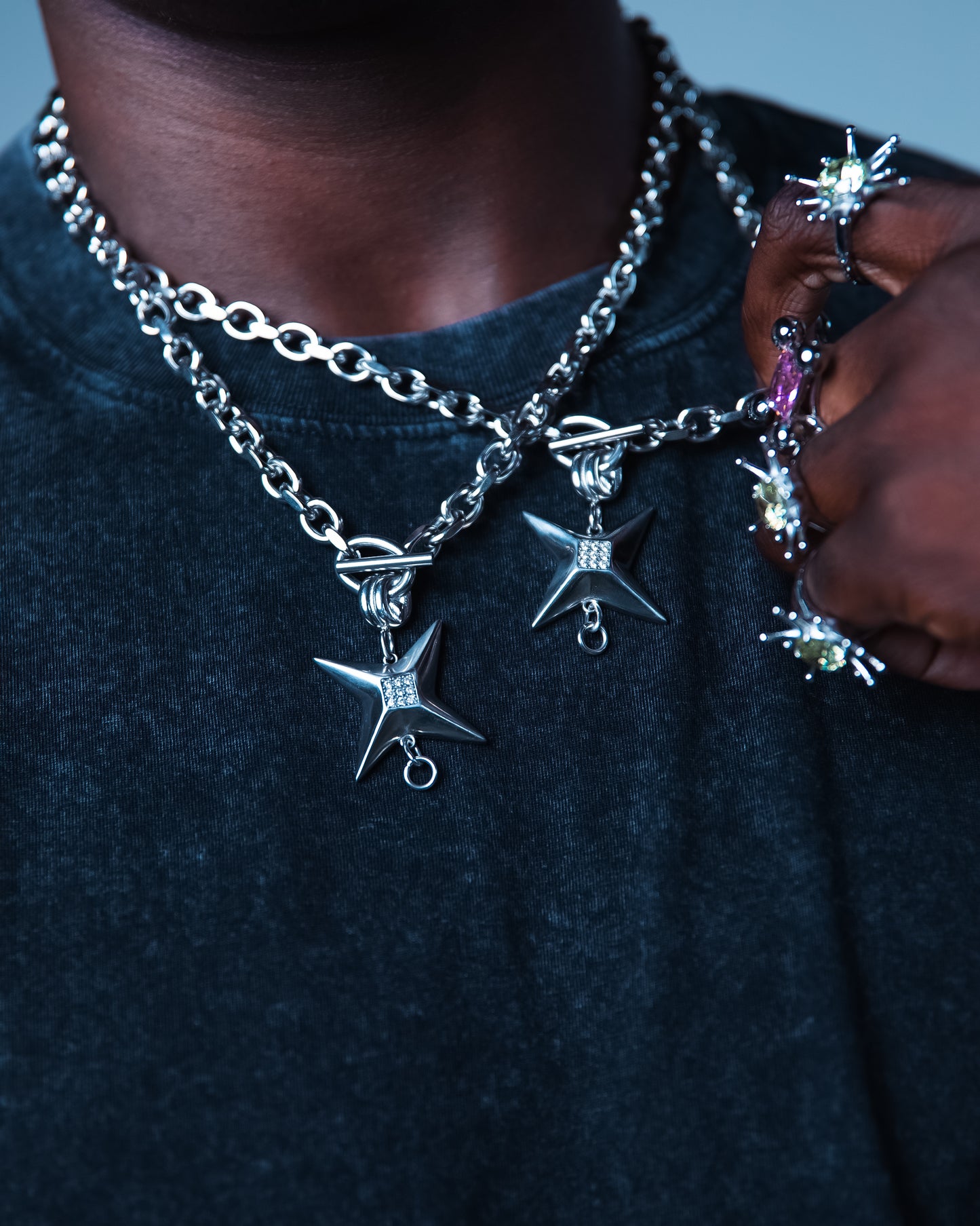 THE BLADE NECKLACE
