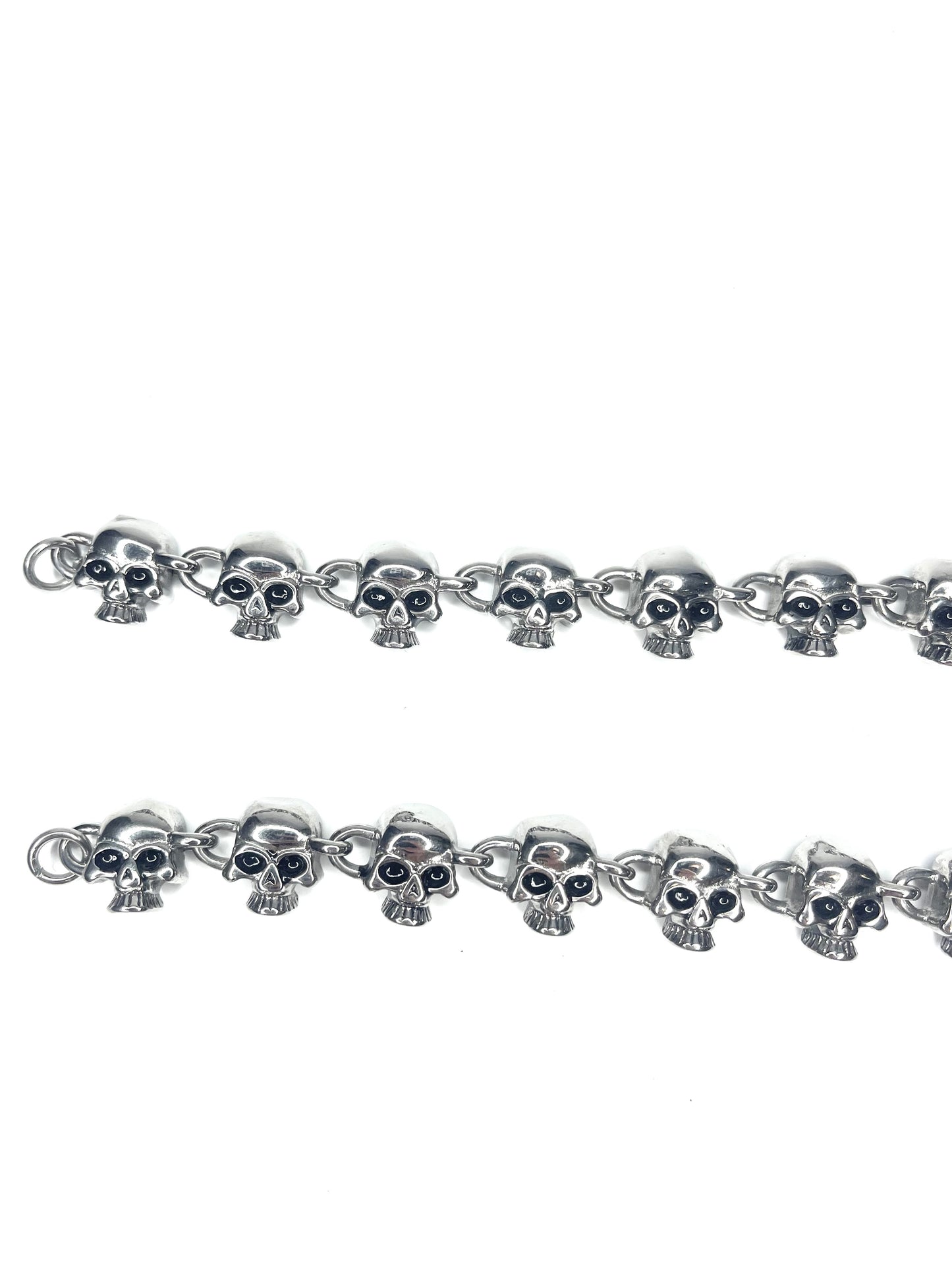 SILVER SKULLCAP BRACELET