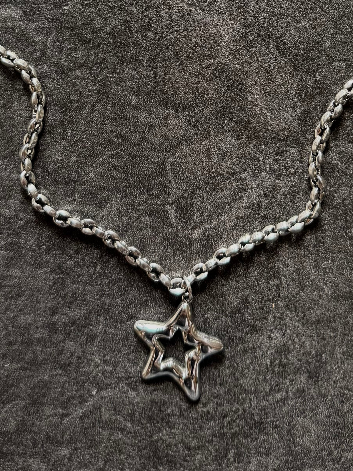 STAR NECKLACE (BEAN CHAIN)
