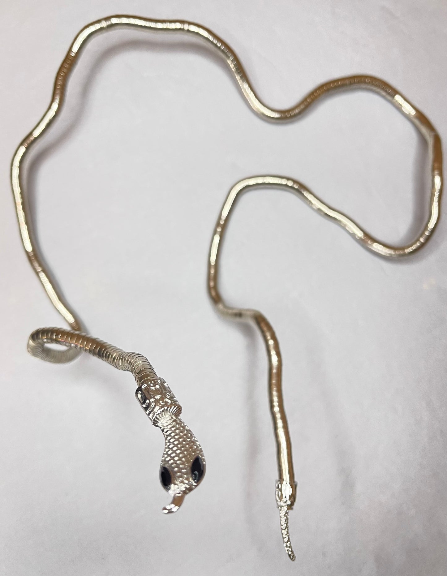 ADJUSTABLE SNAKE NECKLACE