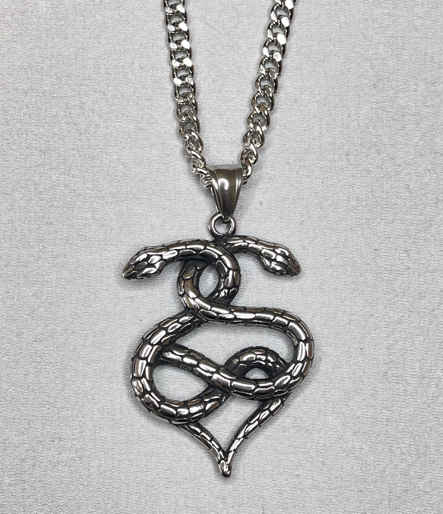 DOUBLE SNAKE CHAIN