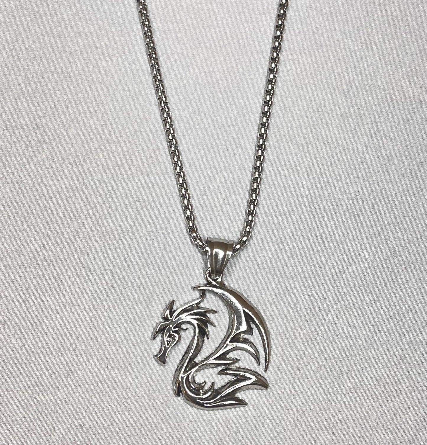 DRAGON NECKLACE