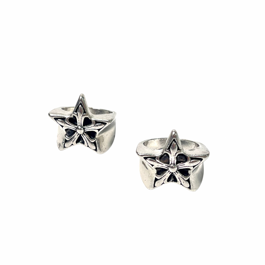 GOTH STAR RING