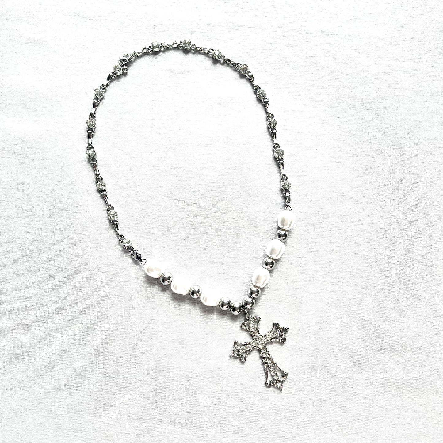 PEARL CROSS CHAIN