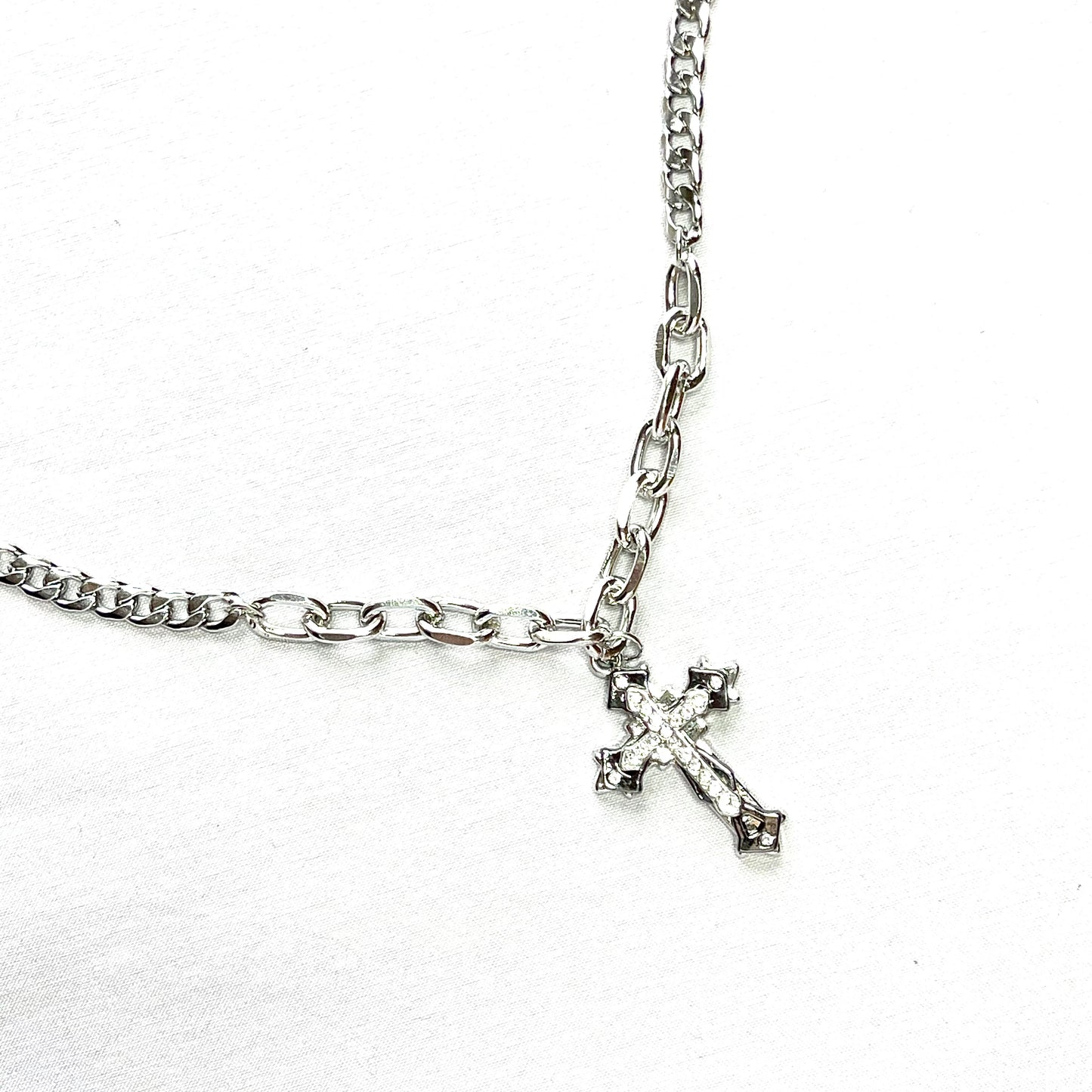 RHINESTONE CROSS CHAIN