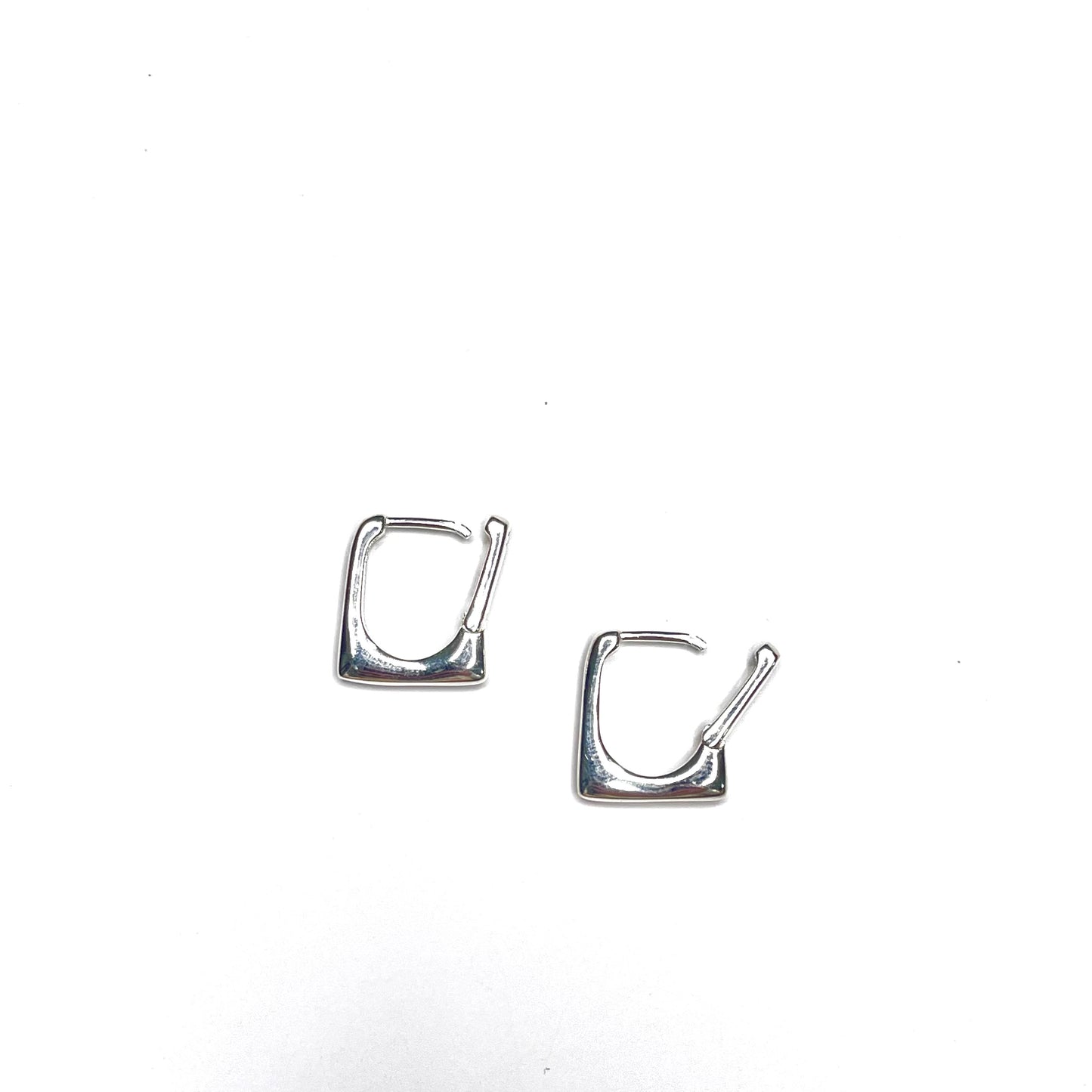 SQUARE HUGGIE EARRINGS