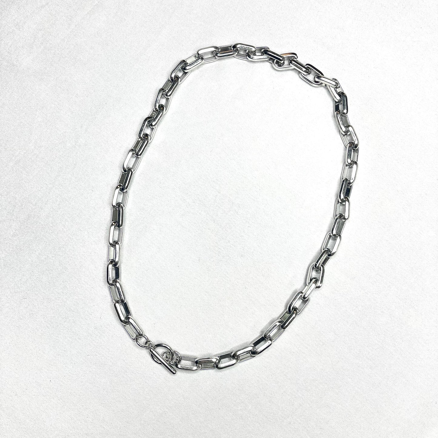 TOGGLE CHAIN